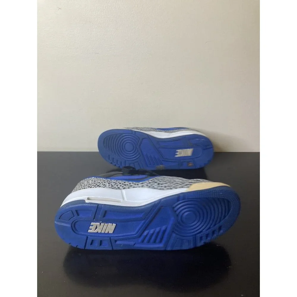 Nike Sz US 9 Air Assault Black Varsity Royal Cement Shoe 2007 - Picture 6 of 11